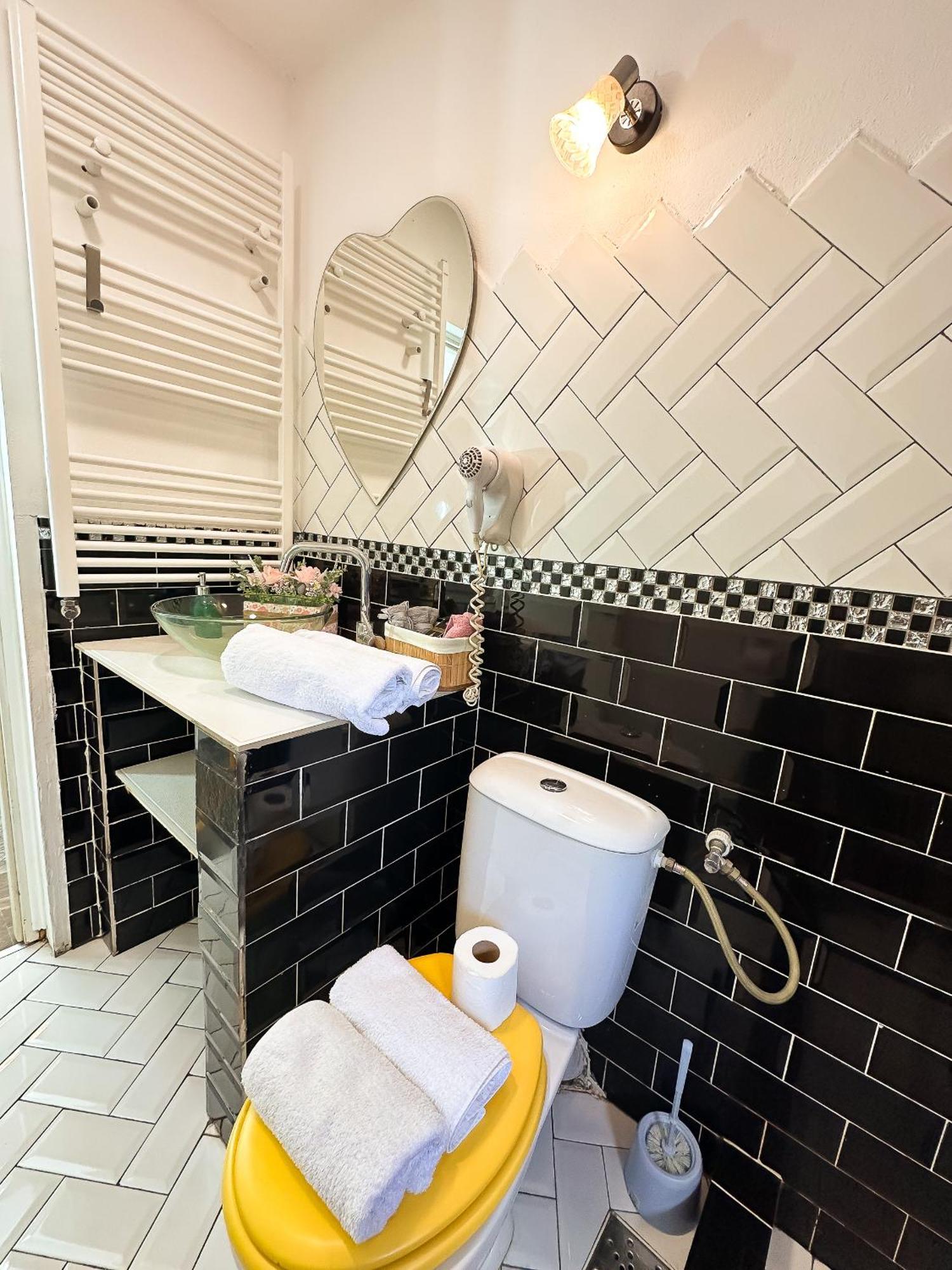 Millenium Apartment Central Крайова Екстер'єр фото
